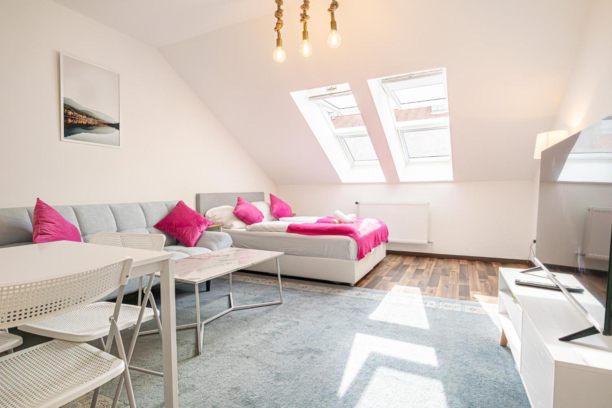 וינה Airy Attic Apt.: Stylish Studio At Penzing Area מראה חיצוני תמונה